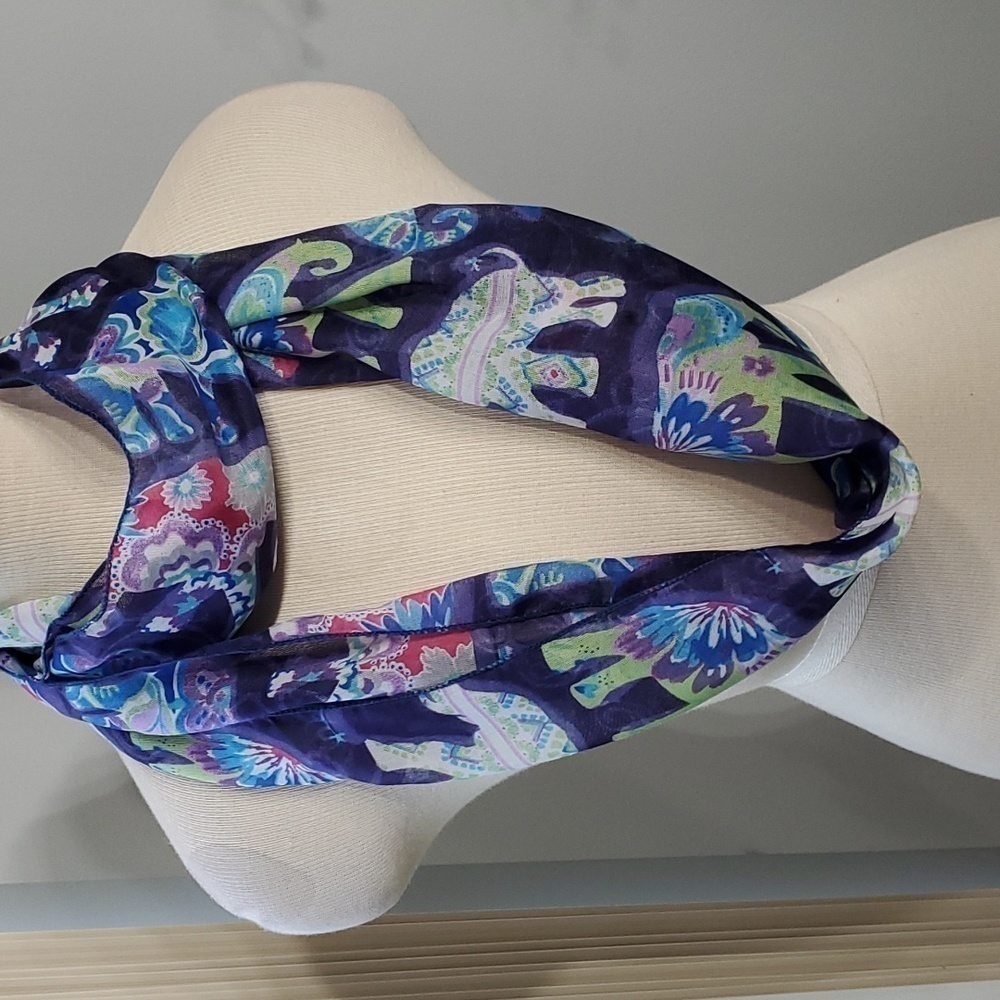 Infinity scarg. Light weight.‎ With elephant design. Multiple colors.